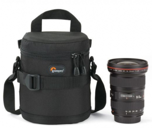 Lowepro Lens Case 11 x 14 objektívtok fekete (LP36305-0EU)