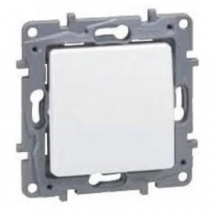 Legrand Niloé keresztkapcsoló fehér (764504)