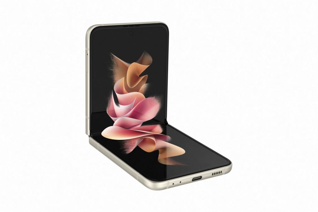 Samsung Galaxy Z Flip3 5G 8/128GB mobiltelefon krém színű (SM-F711BZEAEUE / SM-F711BZEBEUE)