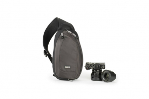 Think Tank Photo TurnStyle 5 V2 Charcoal egyv&aacute;llas h&aacute;tizs&aacute;k (TTP710456)
