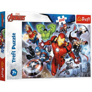 Trefl Marvel: Hatalmas Bossz&uacute;&aacute;ll&oacute;k 200db-os puzzle (13260)