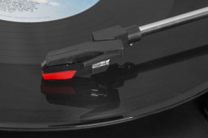 Technaxx TX-22+ Lemezjátszó fekete (4717)