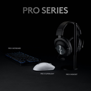 Logitech Pro X Superlight vezeték nélküli gamer egér fekete (910-005880 / 910-005881) 