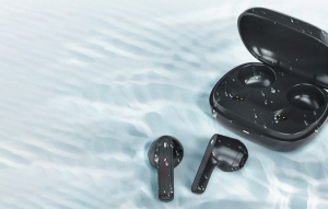 BlitzWolf AirAux AA-UM4X TWS Bluetooth f&uuml;lhallgat&oacute; fekete