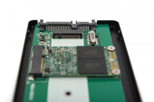 Digitus DA-71118 M.2/mSATA beépítő adapter fekete