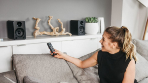Kanto YU4 aktív Bluetooth hangszóró matt fekete (KA0003)