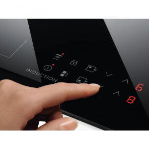 Electrolux LHR3233CK kerámia főzőlap fekete