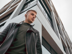 LAMAX Dots2 Touch TWS Bluetooth fülhallgató fekete (LMXDO2TB)