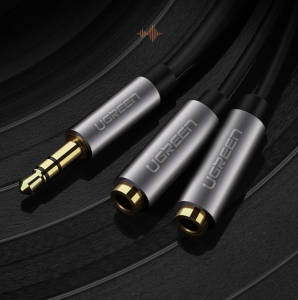 UGREEN AUX audio elosztó jack kábel 3.5mm 0.2m szürke (10532)