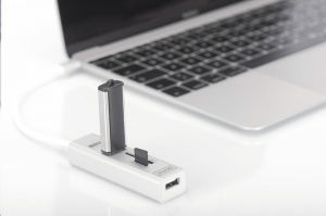 Digitus USB 3.0 3 portos Type C Hub + kártyaolvasó (DA-70243)