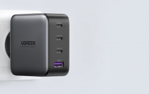 UGREEN CD226 USB-A + 3x USB-C 100W QC3.0 PD hálózati töltő fekete (40747)
