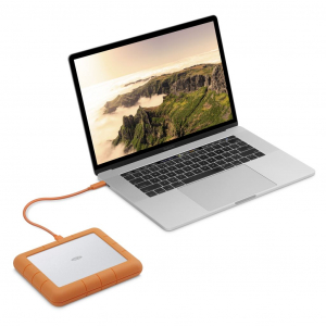 8TB 2,5" LaCie Rugged RAID Shuttle USB 3.1 C külső winchester (STHT8000800)