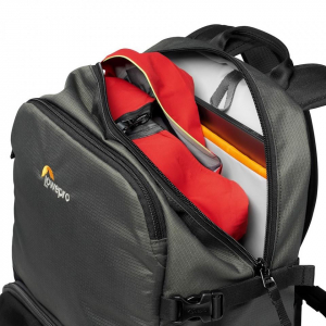 Lowepro Truckee BP 250 fotós hátizsák fekete (LP37237-PWW)