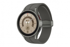 Samsung Galaxy Watch5 Pro okosóra 45mm BT titánium (SM-R920NZTAEUE)