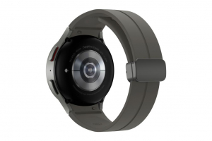Samsung Galaxy Watch5 Pro okosóra 45mm BT titánium (SM-R920NZTAEUE)