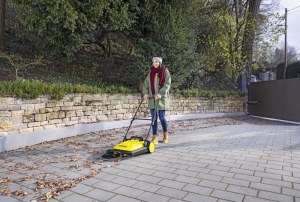 Karcher S 4 kézi seprőgép (1.766-320.0)
