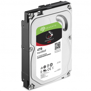 4TB Seagate 3.5" IronWolf NAS merevlemez (ST4000VN008)