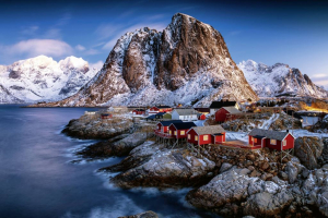Ravensburger Hamnoy, Lofoten puzzle 3000db-os (17081)