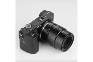 TTArtisan 40mm f2.8 makró objektív Sony E vázakhoz (TTAA32B-E)