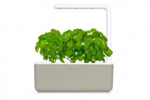 Click and Grow Smart Garden 3 3db bazsalikom kapszulával bézs (SGS7UNI)