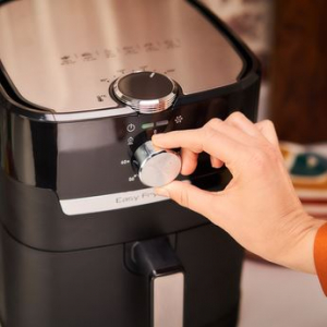 Tefal EY501815 Easy Fry & Grill forr&oacute; levegős s&uuml;tő fekete