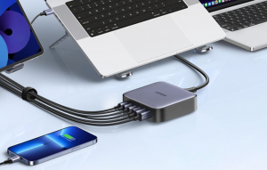 UGREEN CD271 2xUSB-A + 4xUSB-C GaN 200W hálózati töltő (40914)