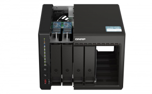 QNAP TS-453E-8G H&aacute;l&oacute;zati adatt&aacute;rol&oacute; NAS