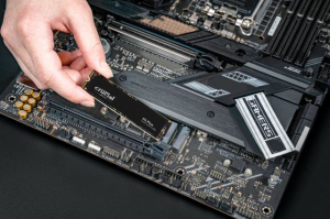 1TB Crucial SSD M.2 P3 Plus meghajtó (CT1000P3PSSD8)
