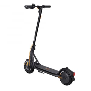 Segway Ninebot Kickscooter F2 Pro elektromos roller fekete (AA.05.12.03.0001)