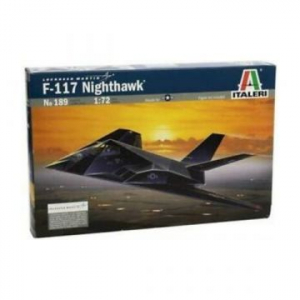 Italeri: F-117A Nighthawk bombázó makett, 1:72 (0189s)