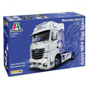 Italeri: MB Actros MP4 kamion makett, 1:24 (3935s)