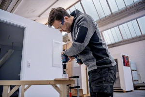 Bosch Professional GSB 18V-90 C akkus ütvefúró-csavarozógép 2db 4.0Ah akkuval (06019K6103)