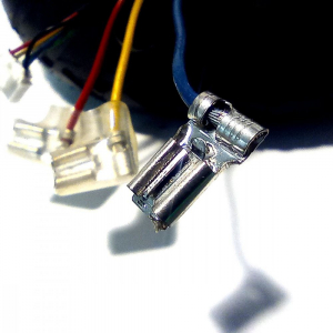 Utángyártott V3 motor gumival szerelve Xiaomi M365/Pro/Pro 2/Essential/1S rollerhez 36V 300W (24043968)