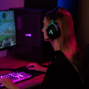 LAMAX Heroes Defender1 gaming headset fekete-kék (LMXHDE1)