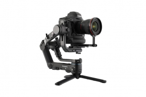 Feiyutech SCORP Pro 3-tengelyes kamerastabilizátor