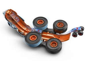 Mattel Hot Wheels Monster Trucks átalakítható távirányítós autó Rhinomite (HPK27)