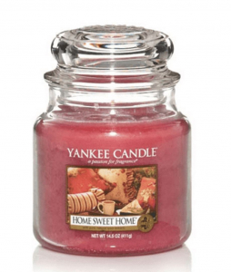 Yankee Candle Yankee gyertya HOME SWEET HOME Közepes gyertya (9072)