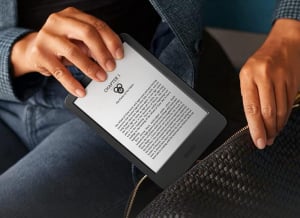 Amazon Kindle e-book olvasó (2022) 6" 16GB fekete (B09SWW583J)