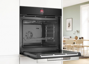 Bosch HBG7341B1 be&eacute;p&iacute;thető s&uuml;tő