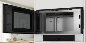 Bosch BFL7221W1 be&eacute;p&iacute;thető mikrohull&aacute;m&uacute; s&uuml;tő feh&eacute;r