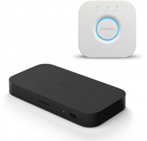 Philips Hue Play HDMI Sync Box EMEA + Philips HUE Bridge EU (PHL23029set)
