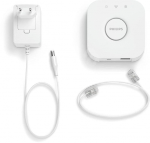 Philips Hue Play HDMI Sync Box EMEA + Philips HUE Bridge EU (PHL23029set)