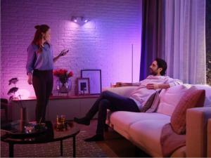 Philips Hue White and Color Ambiance LED fényforrás GU10 5.7W kezdőcsomag (929001953113)