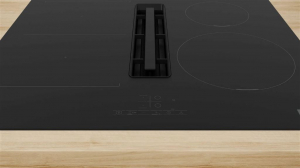 Bosch PVS611B16E be&eacute;p&iacute;thető &ouml;n&aacute;ll&oacute; indukci&oacute;s &uuml;vegker&aacute;mia főzőlap be&eacute;p&iacute;tett p&aacute;raelsz&iacute;v&oacute;val