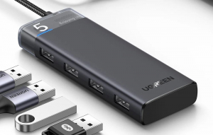 UGREEN CM653 adapter USB Hub szürke (15548)