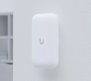 Ubiquiti Swiss Army Knife Ultra (UK-ULTRA)