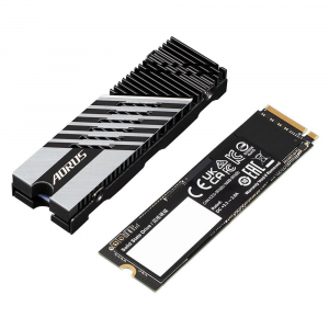 1TB Gigabyte Aorus Gen4 7300 SSD M.2 NVMe meghajtó (AG4731TB)