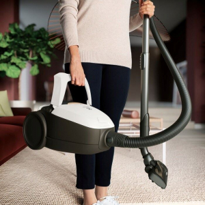 Electrolux PD82-ALRG Pure D8 porzsákos porszívó krémfehér