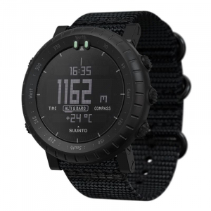 Suunto Core Alpha Stealth karóra (SS050504000)