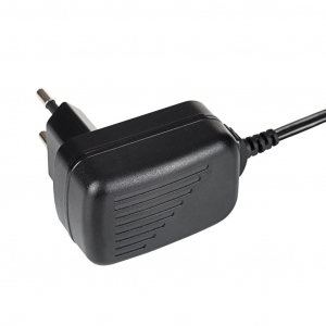 Akyga CCTV kamera, router tápegység 5V / 1A 5W 3.5 x 1.35 mm (AK-TB-18)
